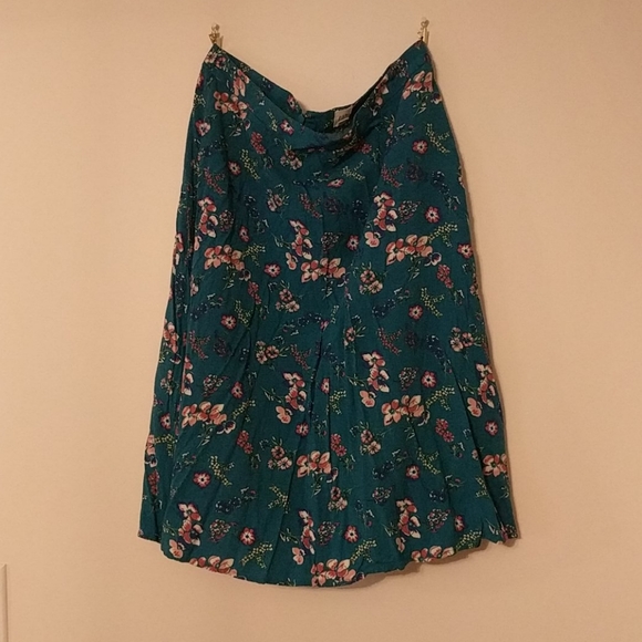 Gap skirt - Picture 2 of 2